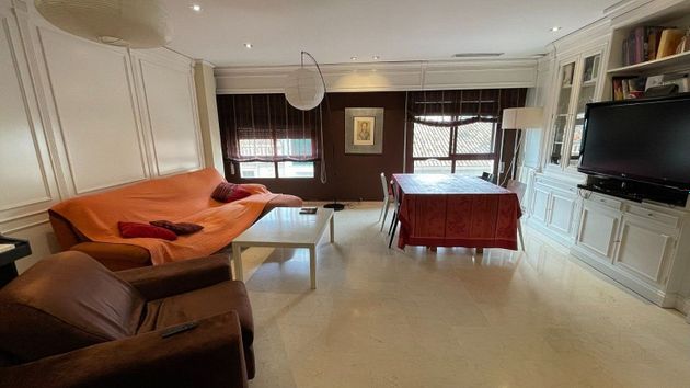Foto 1 de Pis en venda a Centro - Gandia de 4 habitacions amb garatge i aire acondicionat