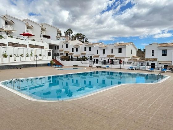 Foto 1 de Dúplex en venta en Chayofa - Las Camellas de 3 habitaciones con terraza y piscina