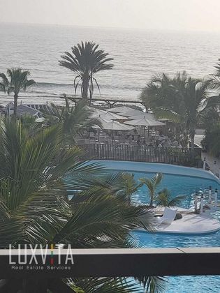 Foto 2 de Venta de dúplex en avenida Las Américas de 1 habitación con terraza y piscina