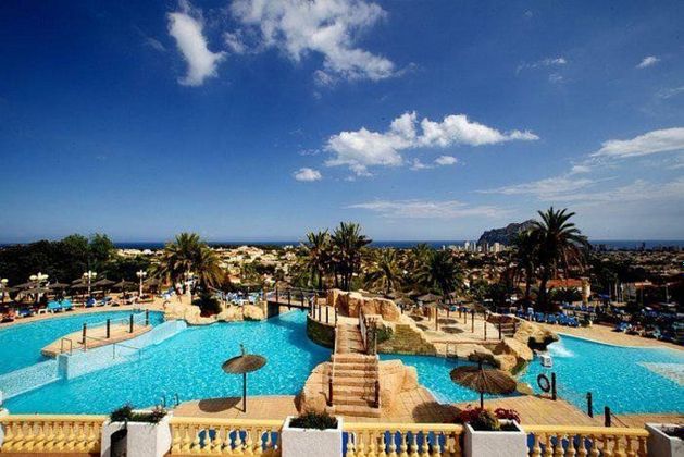 Foto 1 de Xalet en venda a Zona Levante - Playa Fossa de 1 habitació amb terrassa i piscina