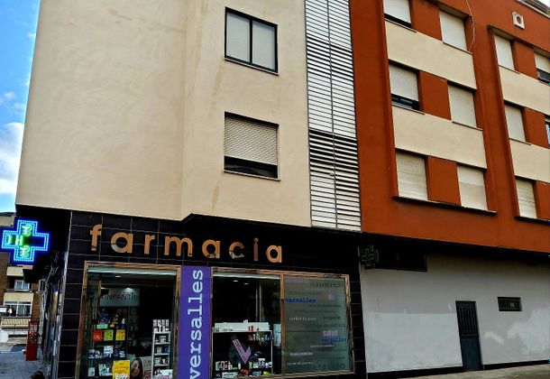 Foto 1 de Piso en venta en calle Juan Padilla de 3 habitaciones con terraza y garaje