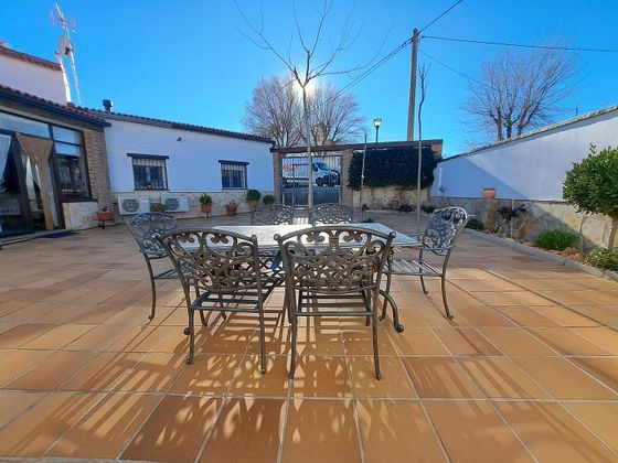 Foto 1 de Casa rural en venda a Guadix de 5 habitacions amb terrassa i garatge
