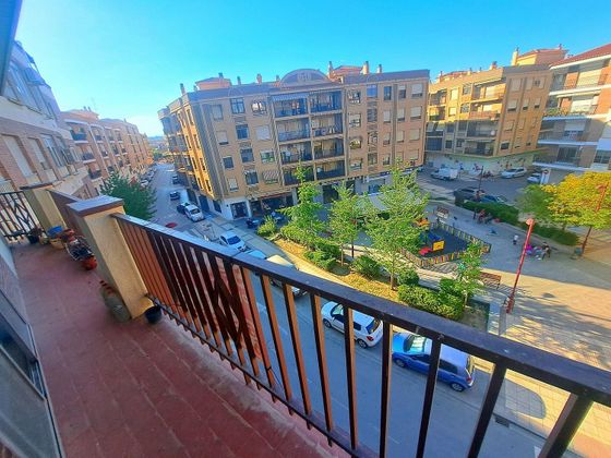 Foto 2 de Pis en venda a Guadix de 4 habitacions amb terrassa i garatge