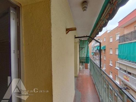 Foto 2 de Pis en venda a Casco Antiguo de 3 habitacions amb terrassa i ascensor