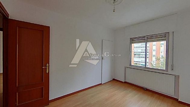 Foto 1 de Piso en venta en Zarzaquemada de 3 habitaciones con terraza y calefacción