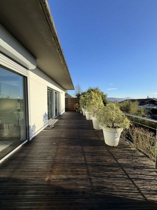 Foto 2 de Casa en lloguer a Ibaeta de 4 habitacions amb terrassa i piscina