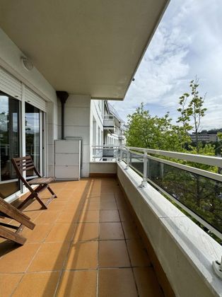 Foto 2 de Pis en lloguer a Ibaeta de 3 habitacions amb terrassa i garatge