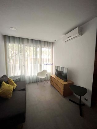 Foto 2 de Pis en lloguer a Sant Antoni de 2 habitacions amb mobles i aire acondicionat
