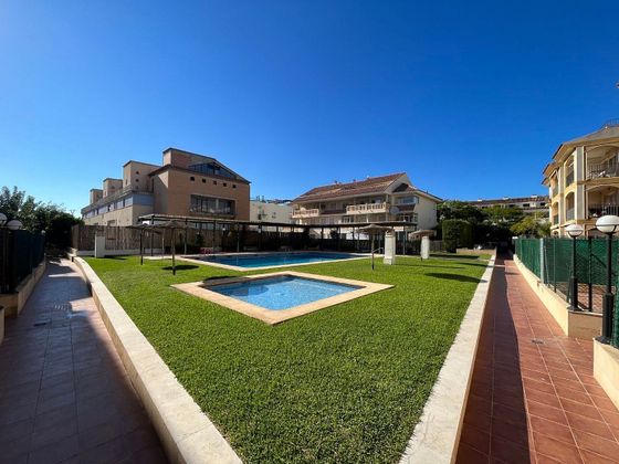 Foto 2 de Venta de dúplex en Arenal de 3 habitaciones con terraza y piscina