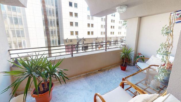 Foto 2 de Pis en venda a Ceuta de 3 habitacions amb garatge i balcó