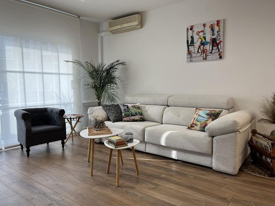 Foto 2 de Piso en venta en Eixample Nord – La Devesa de 4 habitaciones con balcón y aire acondicionado