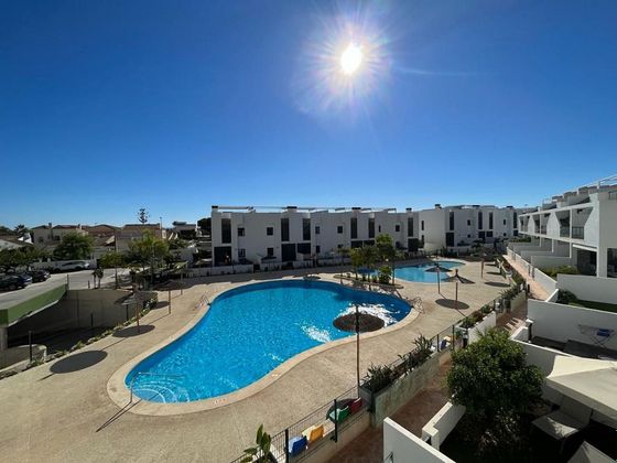 Foto 1 de Àtic en venda a avenida De Holanda de 2 habitacions amb terrassa i piscina