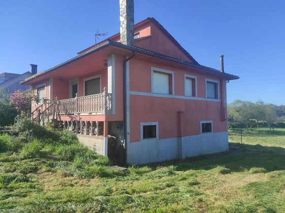 Foto 1 de Xalet en venda a Arzúa de 4 habitacions amb terrassa i garatge