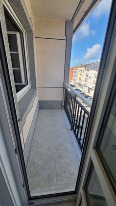Foto 2 de Pis en venda a calle Vila Amparo de 3 habitacions amb balcó i calefacció