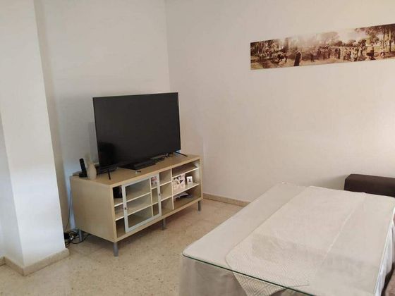 Foto 2 de Pis en venda a Centro - Bormujos de 3 habitacions amb garatge i aire acondicionat