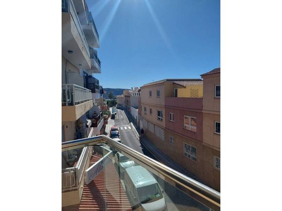 Foto 1 de Venta de piso en Los Cristianos - Playa de las Américas de 1 habitación con garaje y balcón