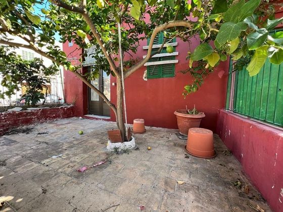 Foto 2 de Casa en venta en S'Arenal-Son Verí de 3 habitaciones con terraza y jardín
