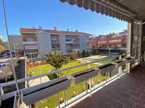 Foto 1 de Dúplex en venda a calle Comunidad de Andalucía de 2 habitacions amb terrassa i piscina