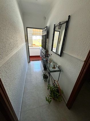 Foto 2 de Venta de piso en La Estación de 3 habitaciones con aire acondicionado y calefacción