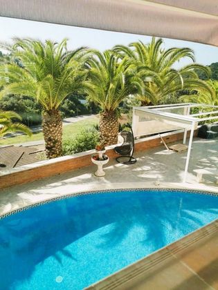 Foto 1 de Xalet en venda a Santa Susanna de 3 habitacions amb terrassa i piscina