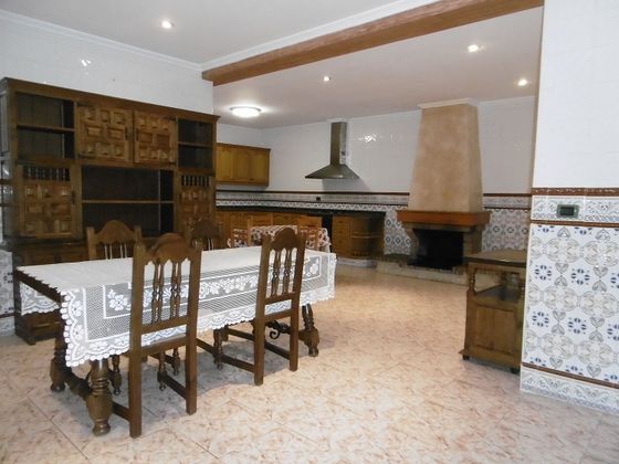 Foto 2 de Casa en venta en Centro - Villarreal de 4 habitaciones y 300 m²