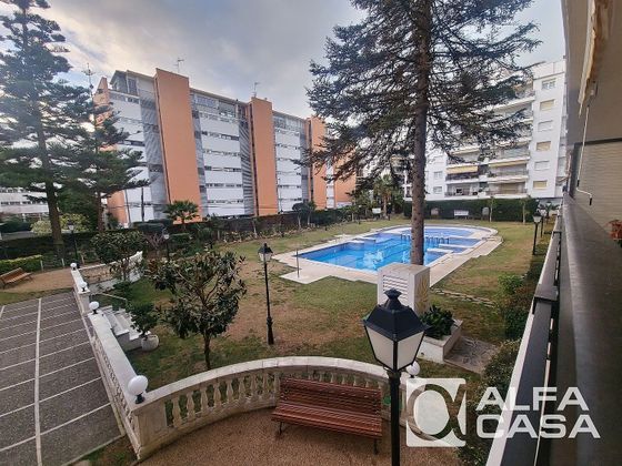 Foto 2 de Piso en venta en Sta. Clotilde - Fenals de 2 habitaciones con piscina y balcón