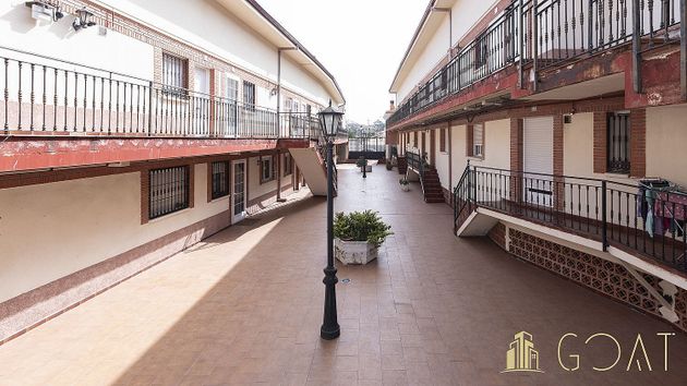 Foto 1 de Pis en venda a Cobeña de 2 habitacions amb terrassa i garatge