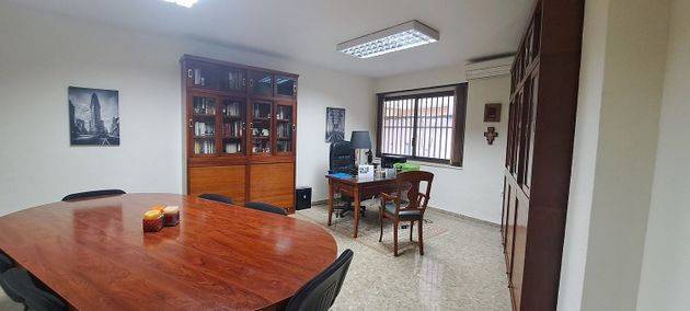 Foto 2 de Venta de oficina en calle Chapineria de 65 m²