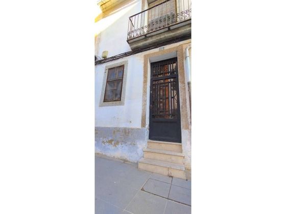Foto 1 de Venta de casa en calle De Joaquín Costa de 4 habitaciones con jardín y aire acondicionado