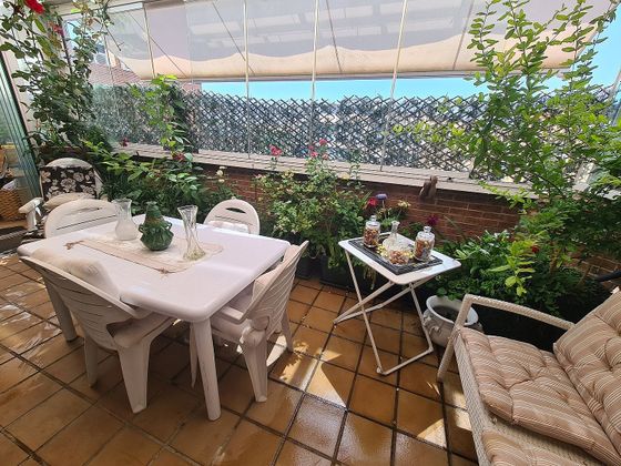Foto 2 de Ático en venta en Sanchinarro de 1 habitación con terraza y piscina