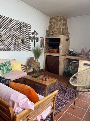 Foto 2 de Venta de casa en calle Santa Bárbara de 3 habitaciones con terraza y aire acondicionado
