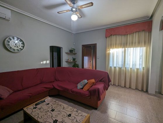 Foto 2 de Casa en venta en El Poblado - Abulagar de 3 habitaciones con aire acondicionado y calefacción