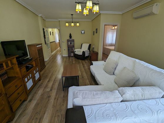 Foto 1 de Àtic en lloguer a Centro - Puertollano de 3 habitacions amb terrassa i mobles