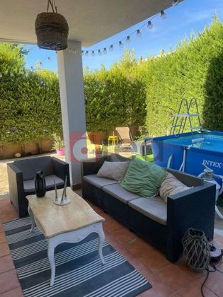Foto 1 de Venta de chalet en Arcas del Villar de 4 habitaciones con terraza y piscina