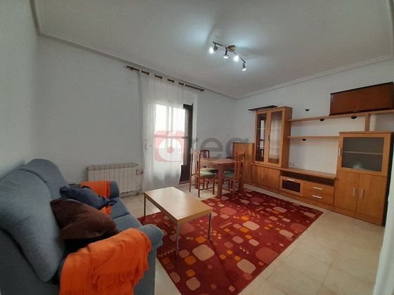 Foto 1 de Pis en venda a Centro - Cuenca de 2 habitacions amb balcó i calefacció