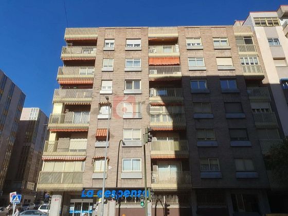 Foto 1 de Venta de piso en Centro - Cuenca de 3 habitaciones con terraza y balcón