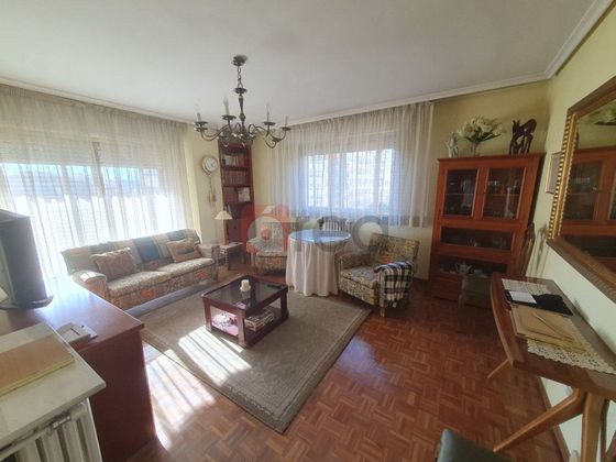 Foto 2 de Pis en venda a Centro - Cuenca de 3 habitacions amb terrassa i balcó