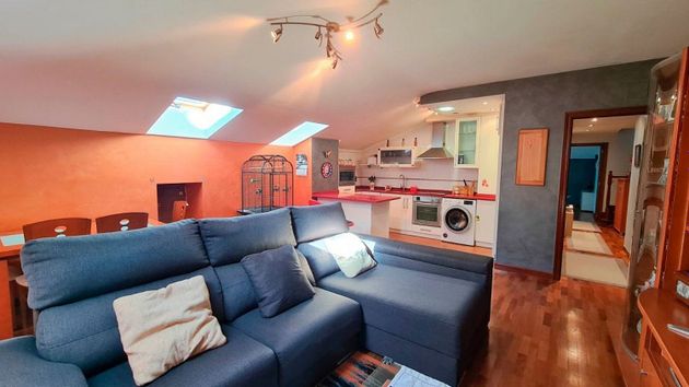 Foto 1 de Àtic en venda a Valle de Mena de 3 habitacions amb garatge i calefacció