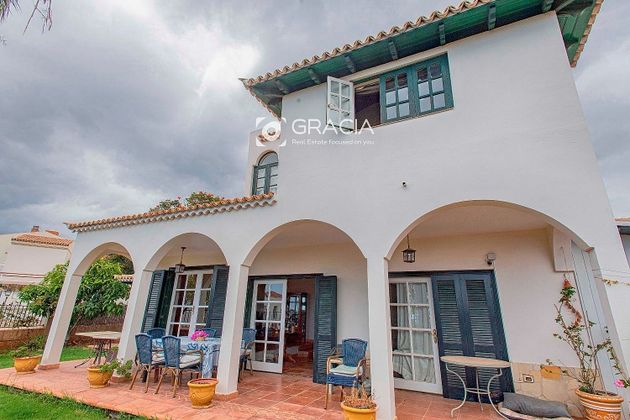 Foto 2 de Casa en venta en Chayofa - Las Camellas de 9 habitaciones con terraza y garaje