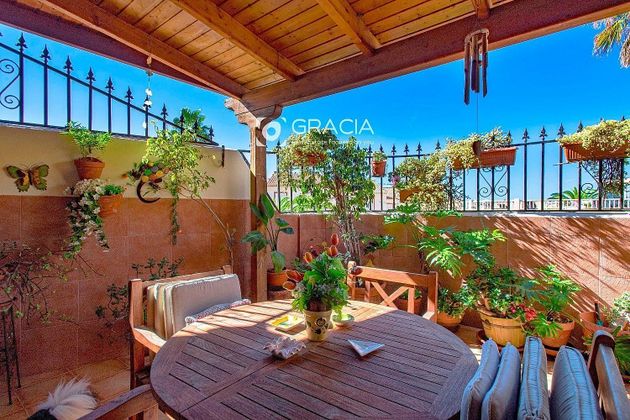 Foto 1 de Casa en venda a Chayofa - Las Camellas de 3 habitacions amb terrassa i piscina