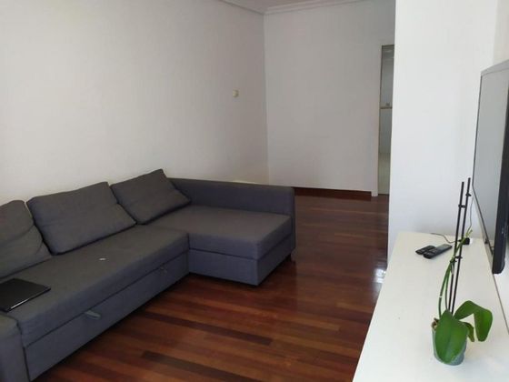 Foto 2 de Venta de piso en Valdés de 1 habitación con calefacción y ascensor