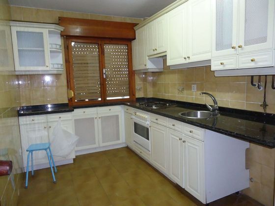 Foto 1 de Pis en venda a Valdés de 3 habitacions amb terrassa i calefacció