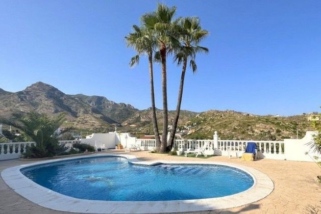 Foto 2 de Xalet en venda a Plaça Eliptica-Republica Argentina-Germanies de 5 habitacions amb terrassa i piscina