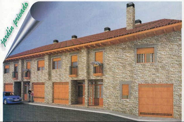 Foto 2 de Casa en venda a calle Real de 3 habitacions amb terrassa i garatge