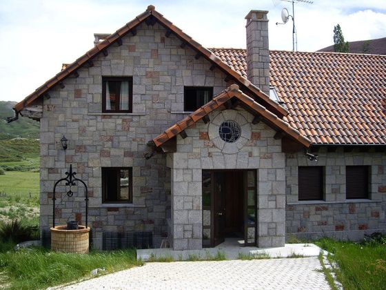 Foto 1 de Casa en venda a calle Real de 5 habitacions amb terrassa i garatge