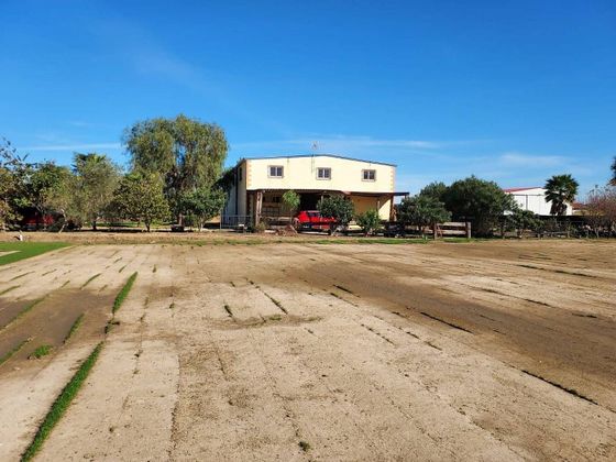 Foto 2 de Casa rural en venda a Barrios (Los) de 1 habitació i 28240 m²