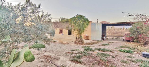 Foto 2 de Casa rural en venta en Níjar de 1 habitación con piscina y jardín