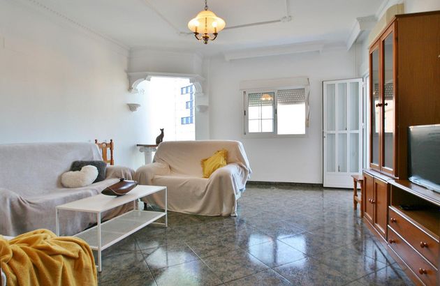 Foto 1 de Piso en venta en calle Málaga de 4 habitaciones con terraza y aire acondicionado