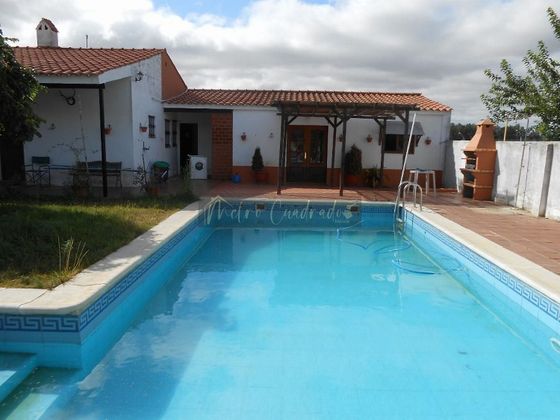 Foto 1 de Casa rural en venta en Montijo de 12 habitaciones con terraza y piscina