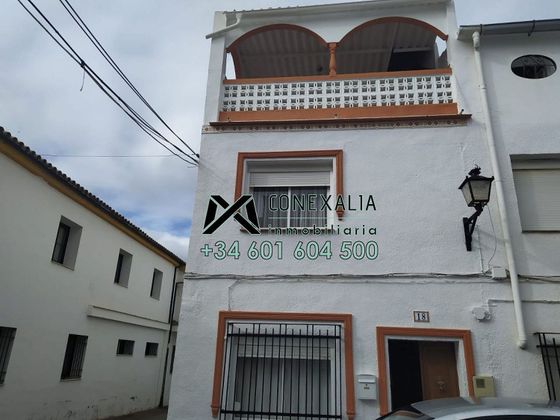 Foto 1 de Casa en venda a Olvera de 4 habitacions amb terrassa